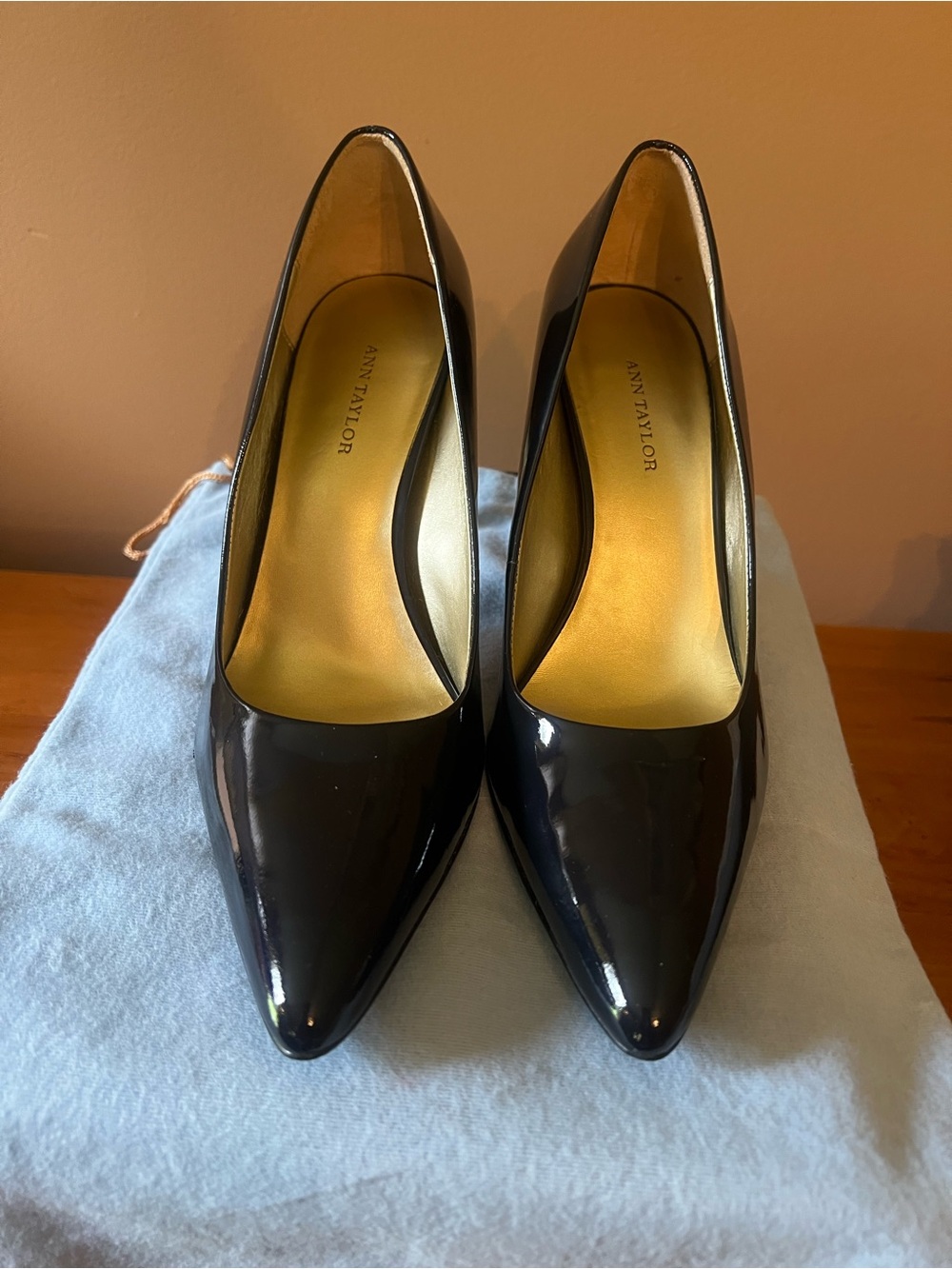 Ann Taylor Black Patent Pointed-Toe Pumps with Gold Insole